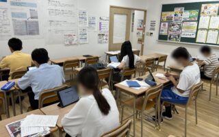 るうと伊勢崎　勉強がんばっています！
